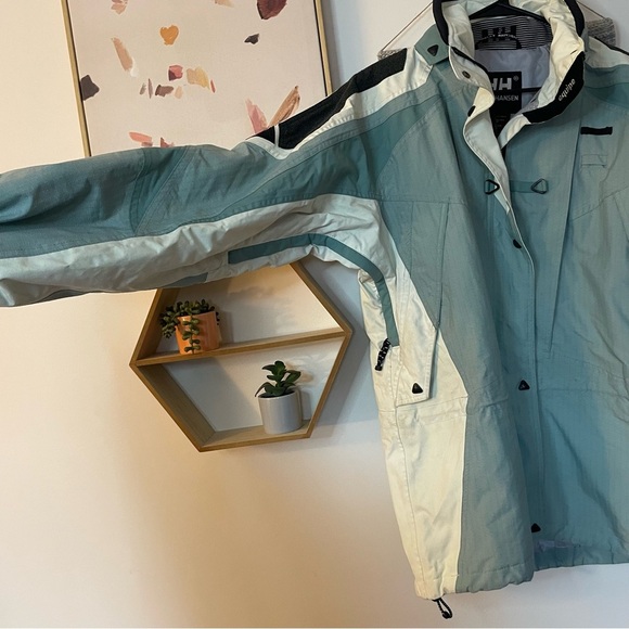 Helly Hansen women’s Ski Snow Winter Jacket Large - Picture 4 of 12